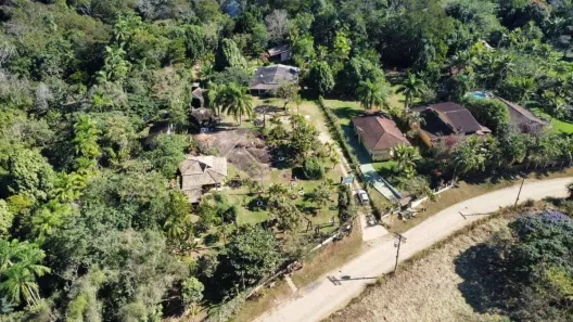Fazenda/Sítio com 3 Quartos à venda, 150m² no Itariri, Itariri