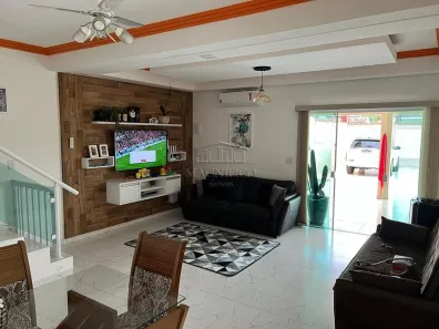 Casa com 3 Quartos à venda, 270m² no Laranjeiras, Itanhaém