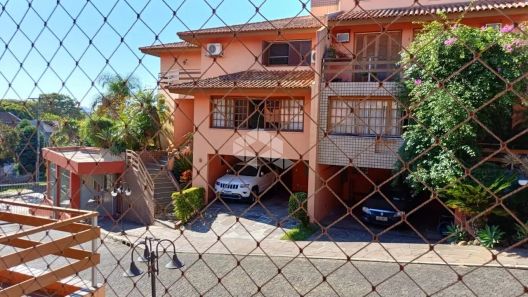 Casa de Condomínio com 3 Quartos à venda, 280m² no Menino Deus, Porto Alegre
