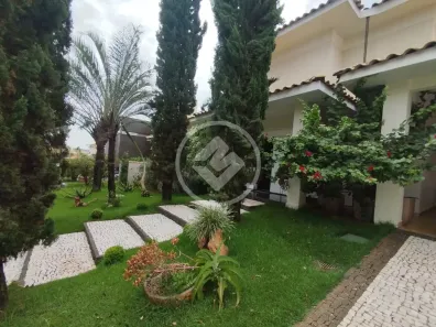 Casa de Condomínio com 6 Quartos à venda, 420m² no Loteamento Portal do Sol I, Goiânia