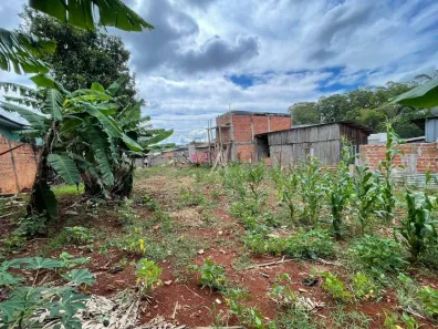 Lote/Terreno à venda, 663m² no Santa Felicidade, Cascavel
