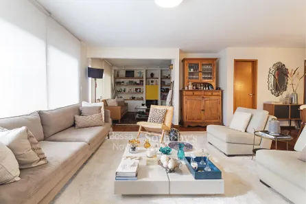 Casa com 3 Quartos à venda, 303m² no Vila Madalena, São Paulo