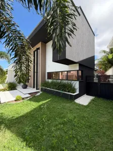 Casa de Condomínio com 3 Quartos para alugar, 200m² no Parque das Nações, Parnamirim
