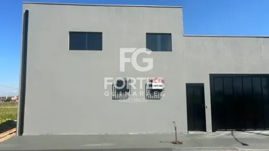 Prédio Comercial para alugar, 246m² no Lagoa dos Cavalos I, Sertãozinho