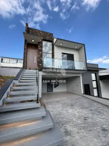 Sobrado com 3 Quartos à venda, 154m² no Horto Florestal, Sorocaba
