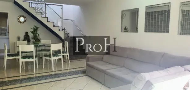 Casa com 3 Quartos à venda, 180m² no Vila Santo Estéfano, São Paulo