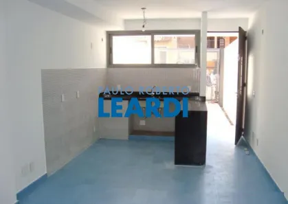 Sobrado com 3 Quartos à venda, 168m² no Vila Gomes, São Paulo