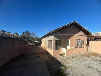 Casa com 3 Quartos à venda, 360m² no Boa Vista, Uberaba