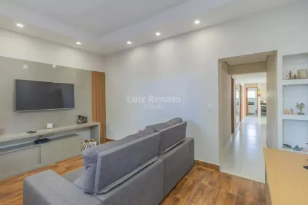 Casa com 3 Quartos à venda, 277m² no Santa Tereza, Belo Horizonte