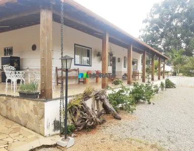 Fazenda/Sítio com 1 Quarto à venda, 8m² no Centro, Lavras