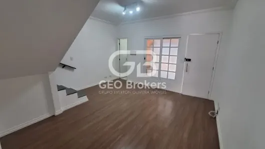 Sobrado com 2 Quartos à venda, 107m² no Jardim Califórnia, Jacareí