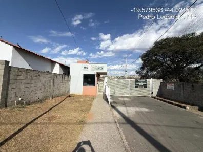 Casa com 1 Quarto à venda, 123m² no Distrito Lagoa Santo Antônio, Pedro Leopoldo