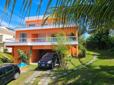 Casa com 4 Quartos à venda, 136m² no Bananeiras, Araruama