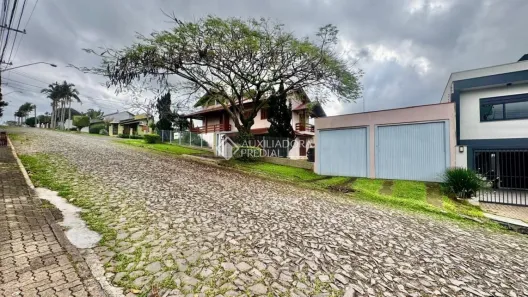 Casa com 3 Quartos à venda, 266m² no Petrópolis, Novo Hamburgo