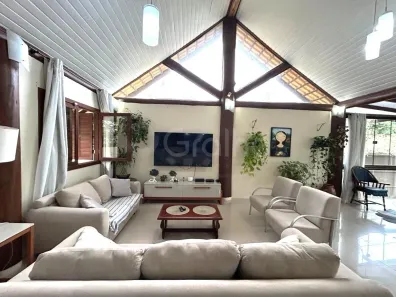 Casa com 3 Quartos à venda, 224m² no Rio Tavares, Florianópolis