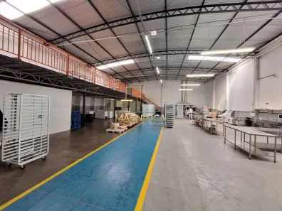Galpão/Depósito/Armazém para alugar, 735m² no Boneca do Iguaçu, São José dos Pinhais
