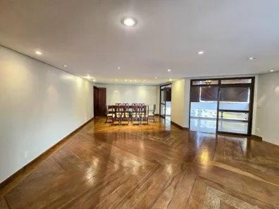 Apartamento com 4 Quartos para alugar, 189m² no Setor Bueno, Goiânia