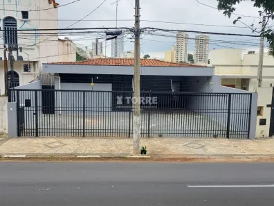 Sobrado com 3 Quartos à venda, 235m² no Jardim Chapadão, Campinas