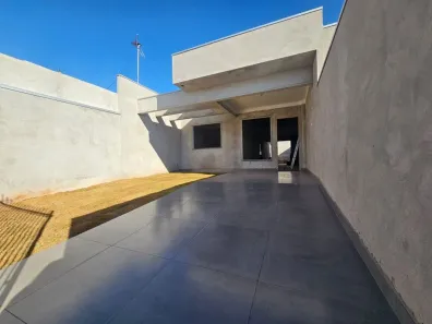 Casa com 3 Quartos à venda, 80m² no Jardim Olímpico, Maringá