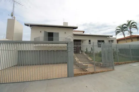Casa com 4 Quartos à venda, 510m² no Jardim Redentor, São José do Rio Preto