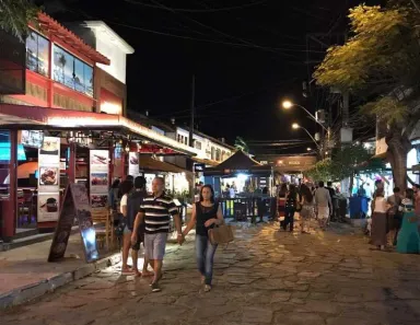 Casa com 3 Quartos para alugar, 90m² no Centro (Mangue), Armação dos Búzios