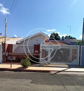 Casa com 3 Quartos à venda, 120m² no Centro, Marília