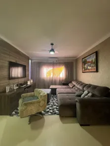 Casa de Condomínio com 4 Quartos à venda, 298m² no Jardim Itália, Cuiabá