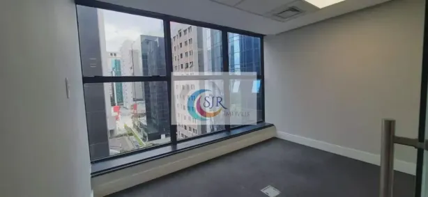 Sala Comercial para alugar, 324m² no Vila Olímpia, São Paulo