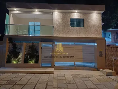 Casa com 4 Quartos à venda, 230m² no Benedito Bentes, Maceió