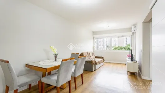 Apartamento com 1 Quarto à venda, 45m² no Menino Deus, Porto Alegre