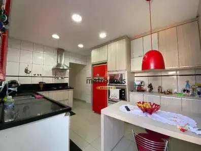 Casa com 3 Quartos à venda, 178m² no São João Clímaco, São Paulo