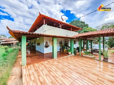 Fazenda/Sítio com 3 Quartos à venda, 750m² no Área Rural de Divinópolis, Divinópolis