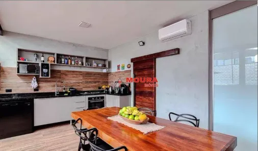 Sobrado com 2 Quartos à venda, 237m² no São João Clímaco, São Paulo