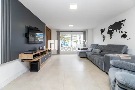 Sobrado com 3 Quartos à venda, 261m² no Bacacheri, Curitiba