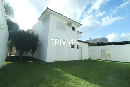 Casa com 5 Quartos à venda, 237m² no Jardim Karaíba, Uberlândia