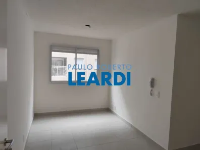 Apartamento com 2 Quartos para alugar, 34m² no Parque Industrial Tomas Edson, São Paulo