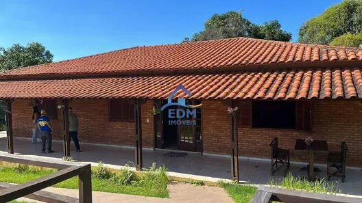 Casa de Condomínio com 4 Quartos à venda, 300m² no , Jaboticatubas