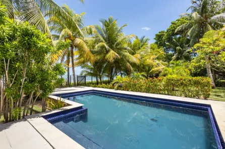 Sobrado com 7 Quartos à venda, 500m² no casa3, Tamandaré