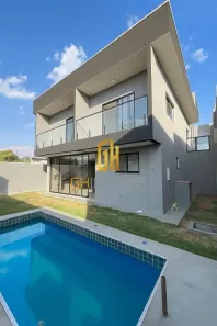 Sobrado com 3 Quartos à venda, 250m² no Setor Garavelo, Aparecida de Goiânia