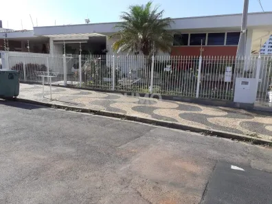 Casa com 4 Quartos à venda, 400m² no Taquaral, Campinas