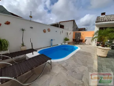 Casa com 3 Quartos à venda, 129m² no Jardim Peruíbe, Peruíbe