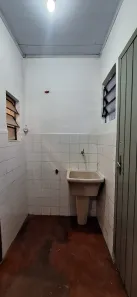 Casa com 2 Quartos para alugar, 50m² no Vila Marari, São Paulo