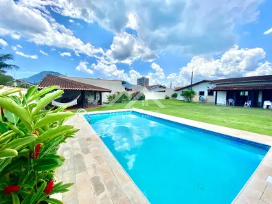 Casa com 5 Quartos à venda, 388m² no Balneário Stella Maris, Peruíbe