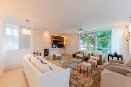 Casa de Condomínio com 4 Quartos para alugar, 367m² no Vila Assunção, Porto Alegre