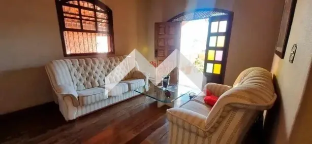Casa com 3 Quartos à venda, 360m² no Santa Inês, Belo Horizonte