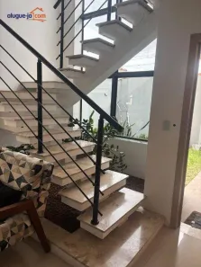 Sobrado com 3 Quartos à venda, 190m² no Loteamento Villa Branca, Jacareí