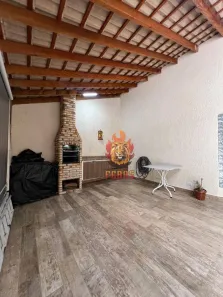 Casa com 3 Quartos à venda, 304m² no Vila Pedagio, Alumínio