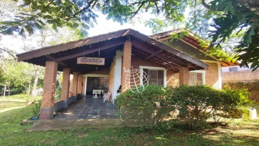 Fazenda/Sítio com 3 Quartos à venda, 167m² no Jardim Estância Brasil, Atibaia