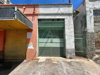 Casa com 3 Quartos para alugar, 120m² no Alto Cafezal, Marília