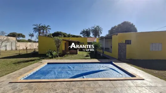 Fazenda/Sítio com 4 Quartos à venda, 735m² no Panorama, Uberlândia